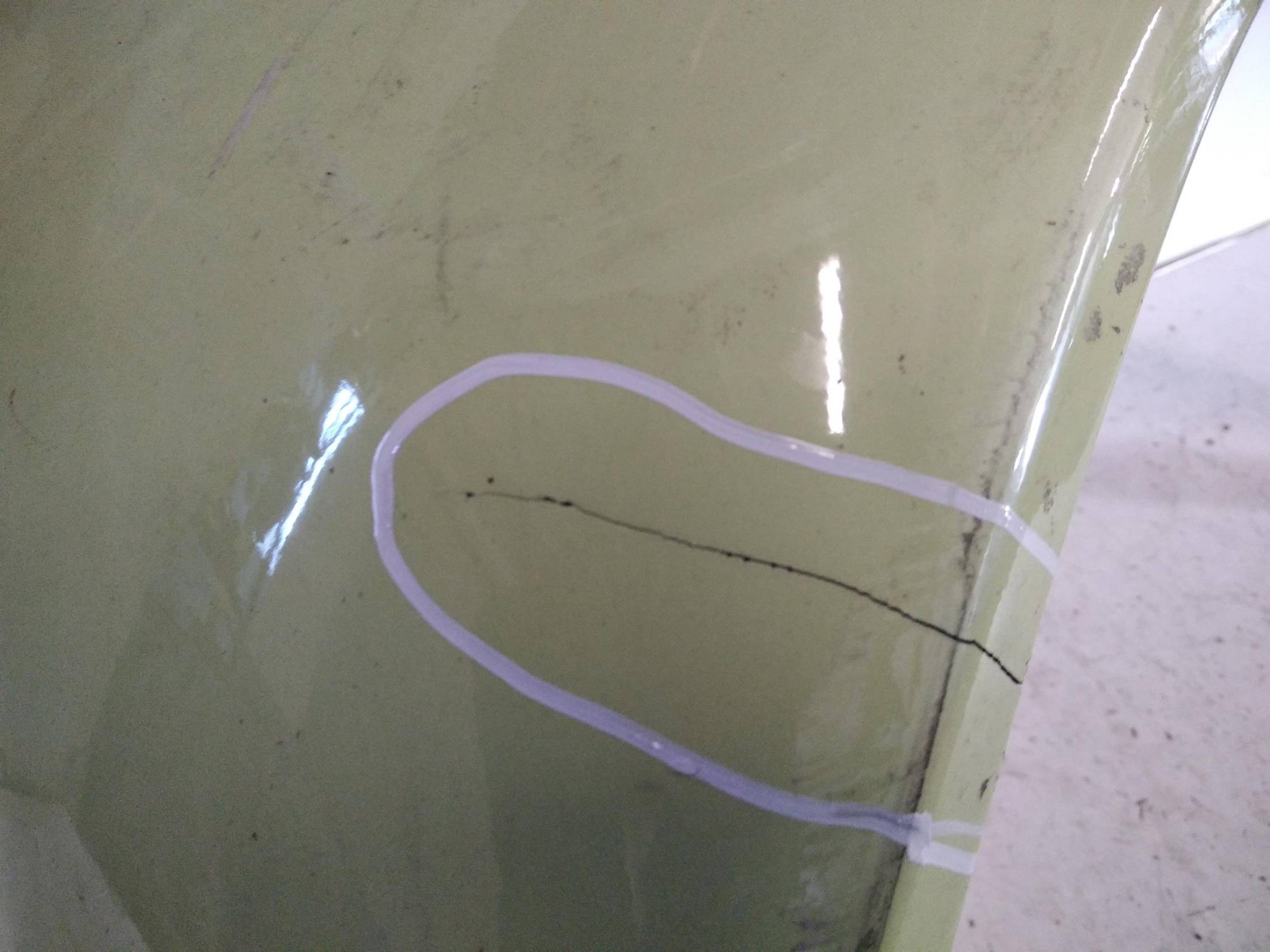 Paraurti post. lat. dx.